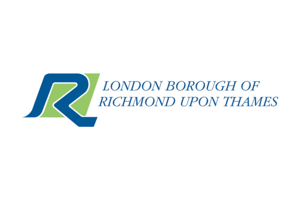 Richmond upon Thames College Logo
